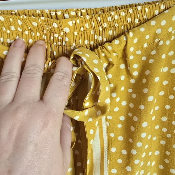 CLEOBELLA, New, Revolve Laura Marigold Tie Waist Wide Leg Pants, Size Small - Picture 5 of 11